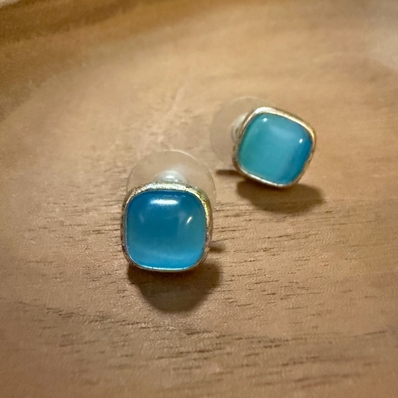 Jewelry - Blue Glass Square Stud Earrings - Women Jewelry